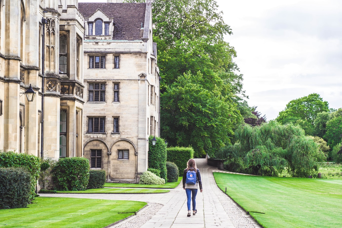 大学の人間関係は上辺で薄いしめんどくさいと思う人に知ってもらいたいこと 自由に趣味道